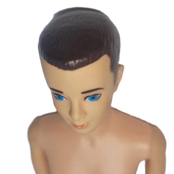 Early 1960's Vintage Straight Leg Ken With Brunette Molded Hair - Picture 7 of 13